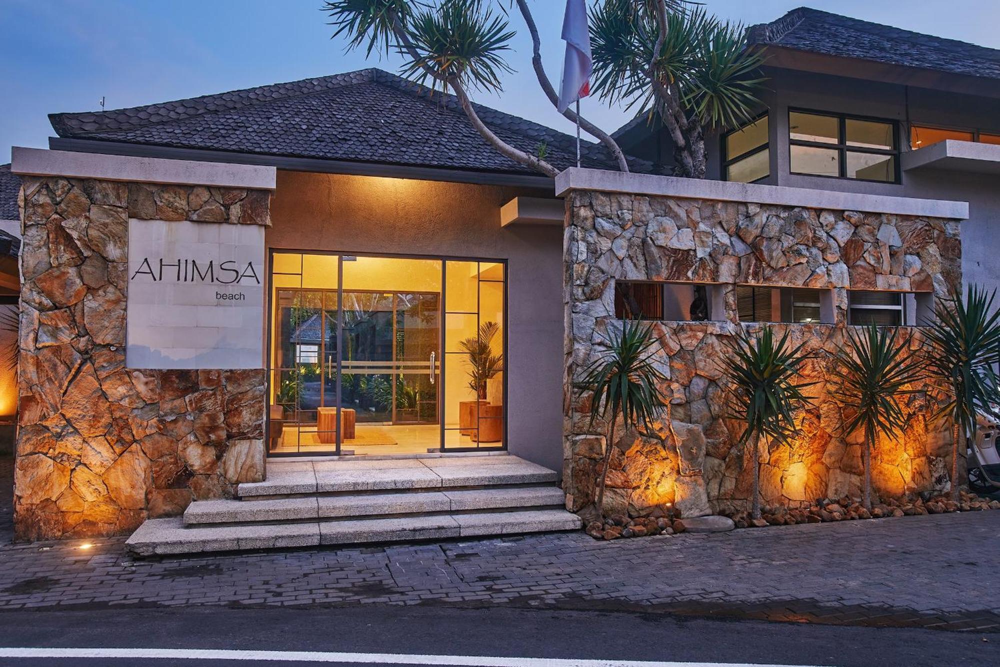 Ahimsa Beach Villa Jimbaran  Bagian luar foto